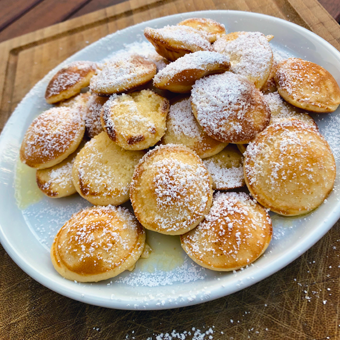 Poffertjes vom Grill mit der Petromax Pfanne